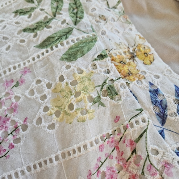 Lulu's Floral White Midi Skirt and Top - Picture 7 of 11